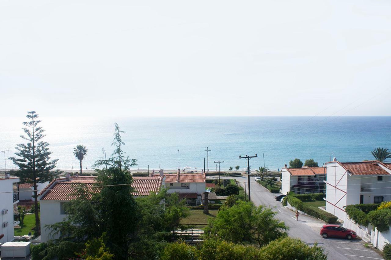 Possidi Aigaiopelagitika 2-Floor Beach House Kalandra ภายนอก รูปภาพ