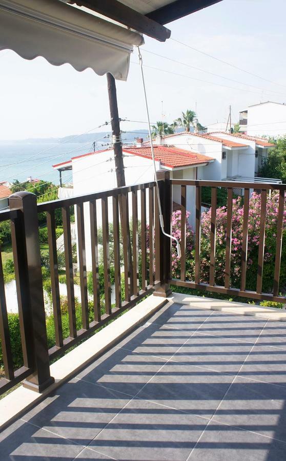 Possidi Aigaiopelagitika 2-Floor Beach House Kalandra ภายนอก รูปภาพ