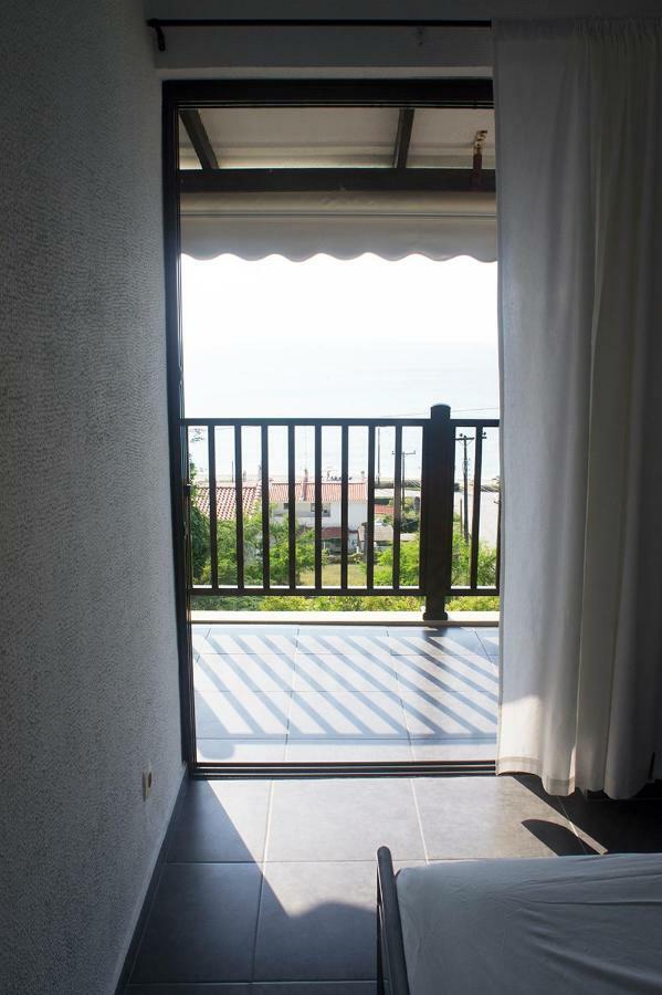Possidi Aigaiopelagitika 2-Floor Beach House Kalandra ภายนอก รูปภาพ